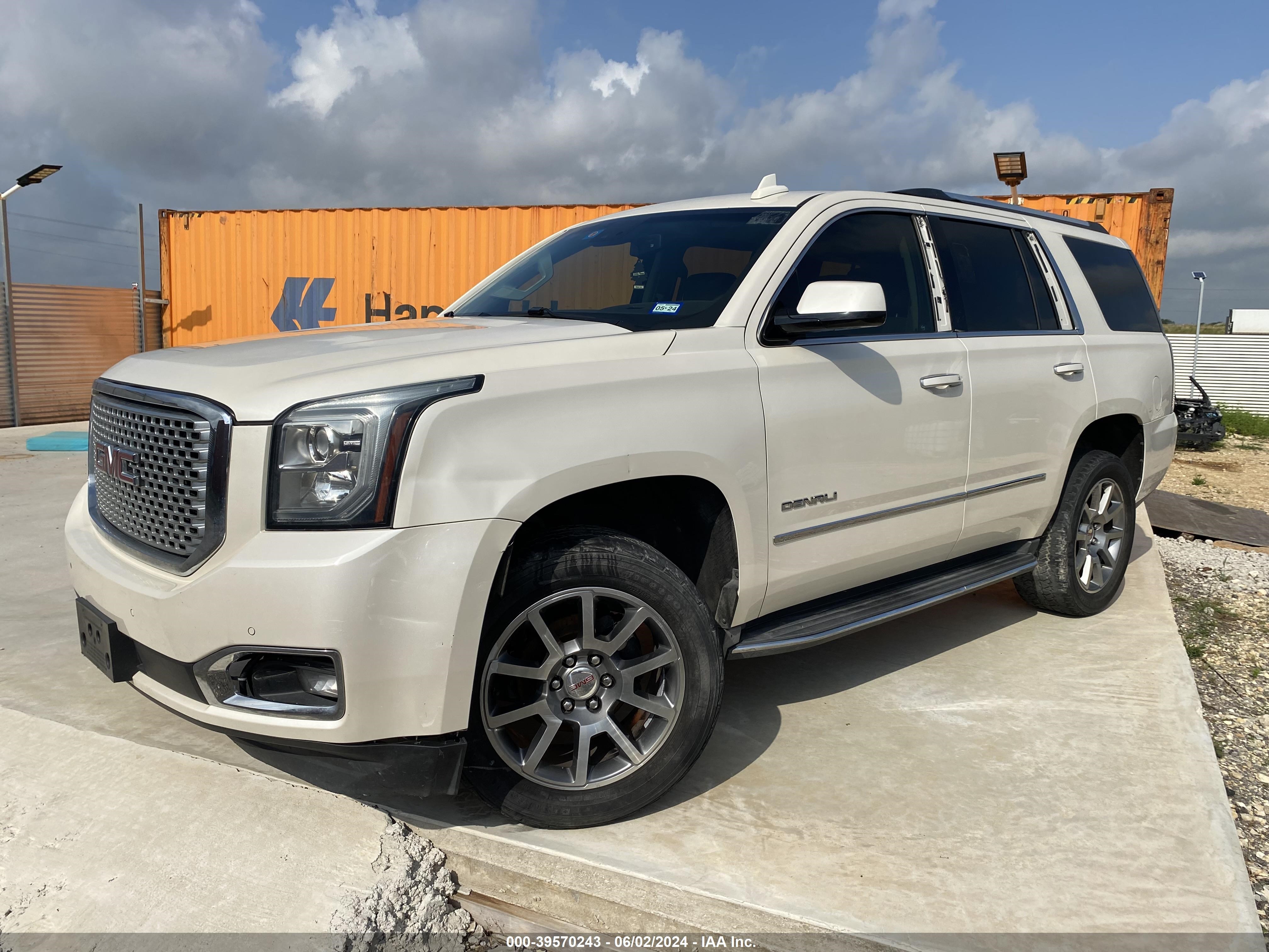 Photo 1 VIN: 1GKS1CKJ6FR511797 - GMC YUKON 