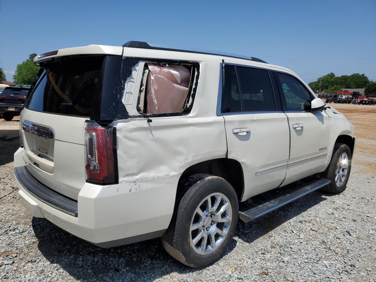 Photo 2 VIN: 1GKS1CKJ8FR139217 - GMC YUKON 