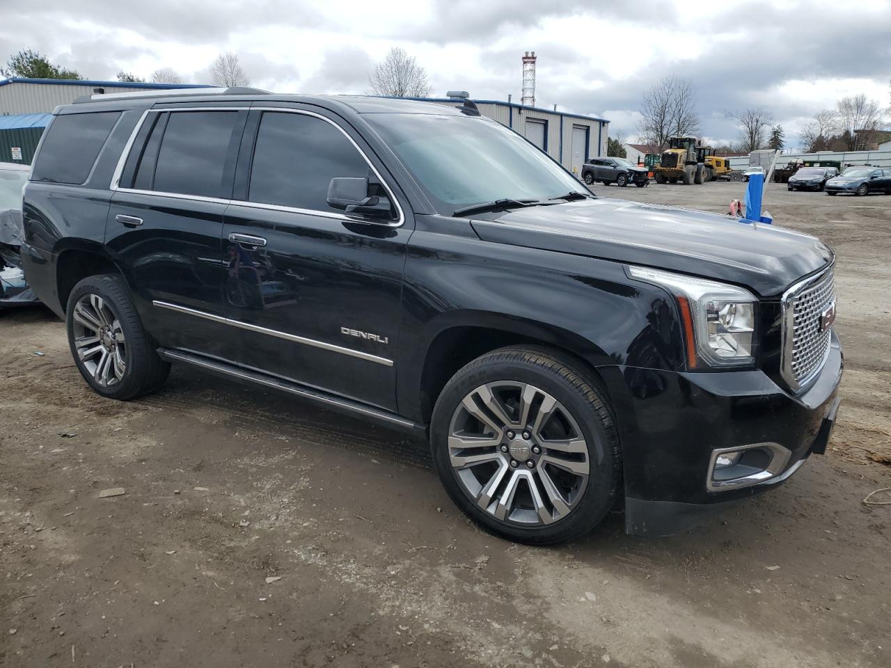 Photo 3 VIN: 1GKS1CKJ8HR352901 - GMC YUKON 