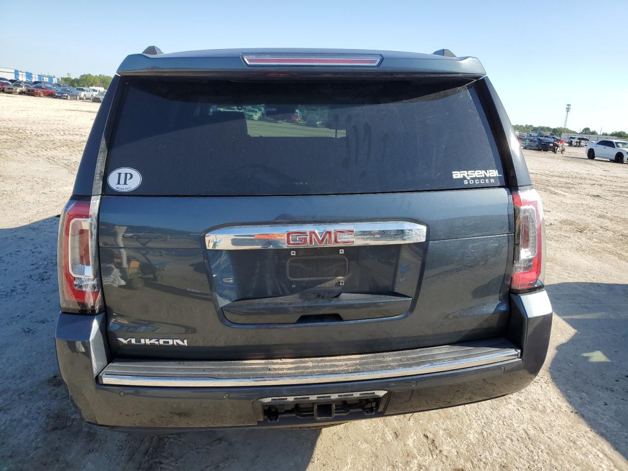 Photo 5 VIN: 1GKS1CKJ8KR249761 - GMC YUKON 