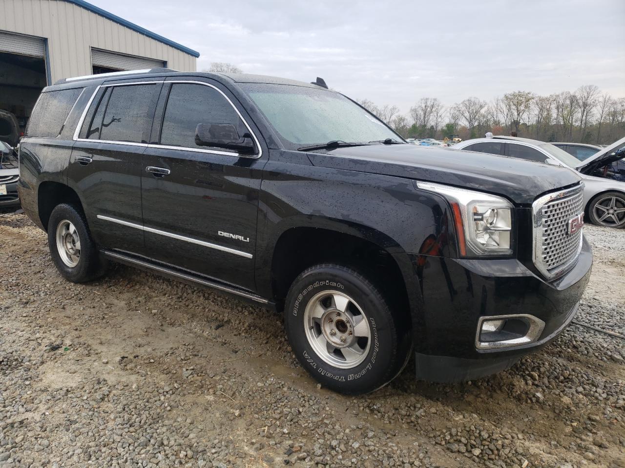 Photo 3 VIN: 1GKS1CKJ9HR348730 - GMC YUKON 