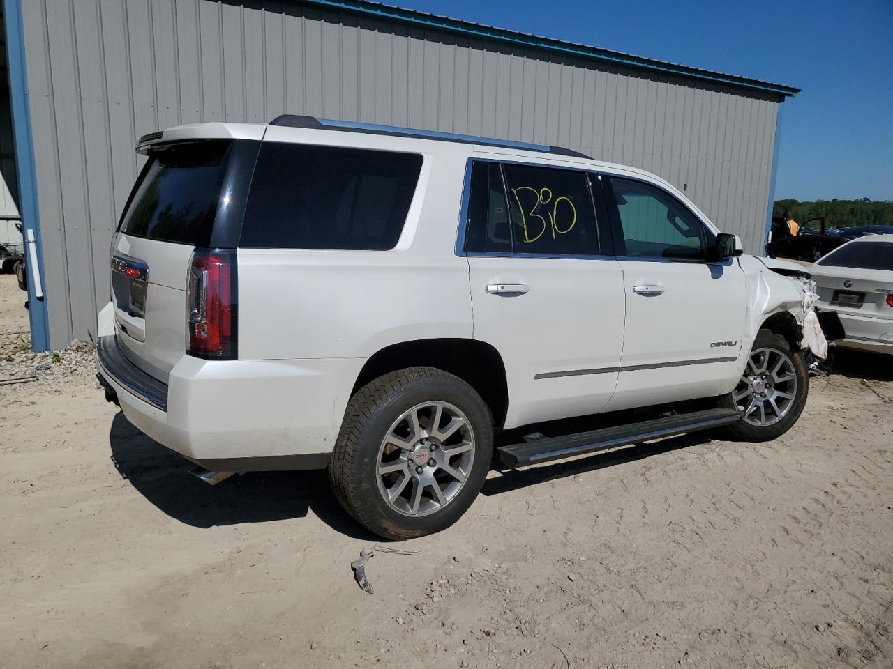 Photo 2 VIN: 1GKS1CKJ9HR358660 - GMC YUKON 