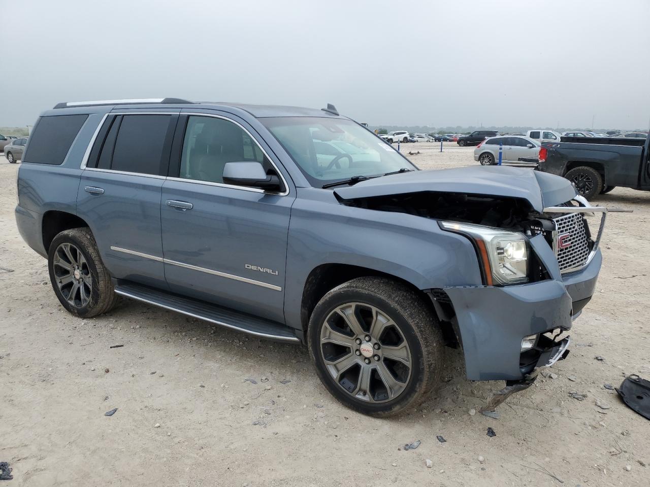 Photo 3 VIN: 1GKS1CKJXGR465487 - GMC YUKON 