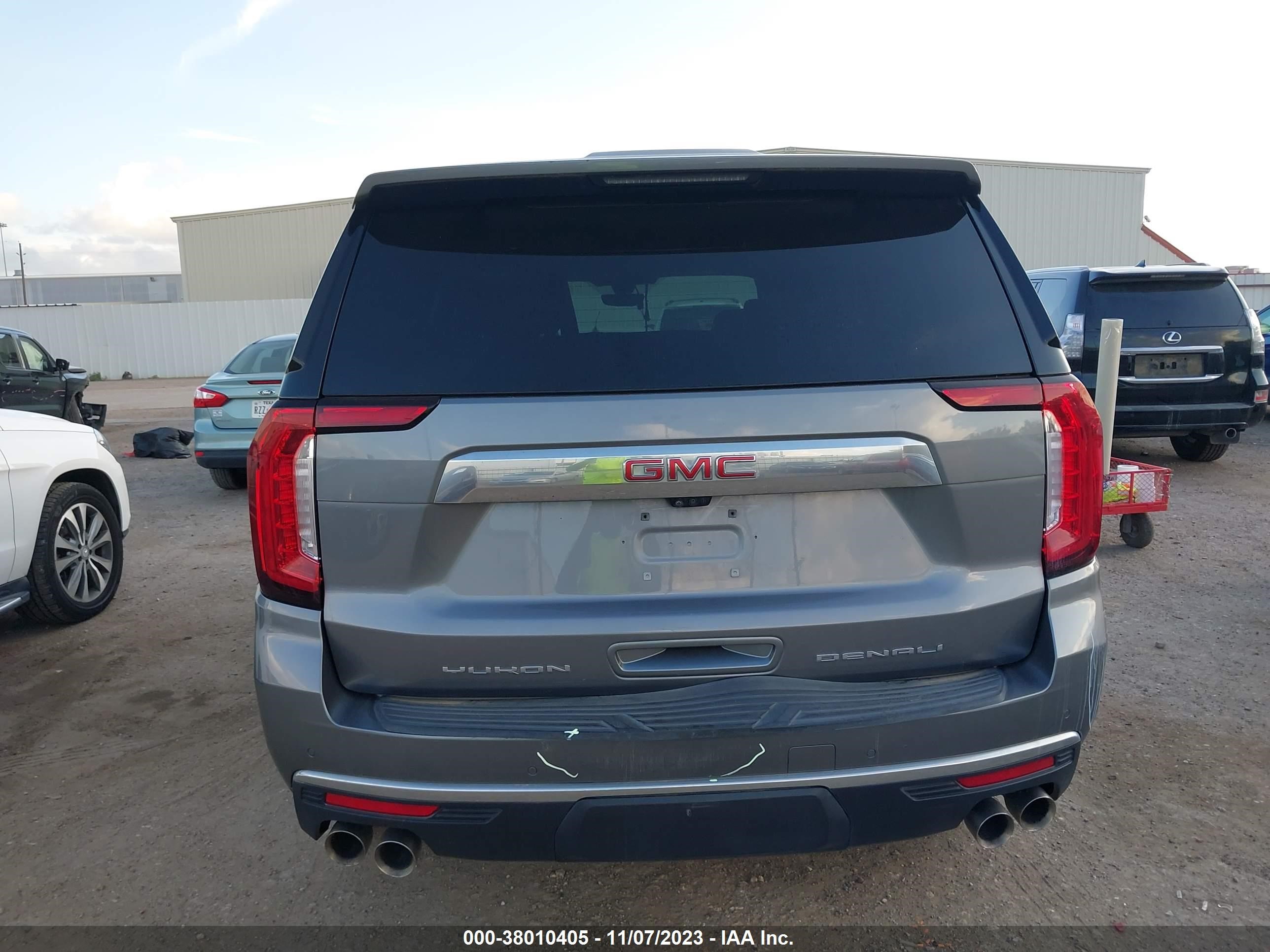 Photo 15 VIN: 1GKS1DKL9MR248693 - GMC YUKON 