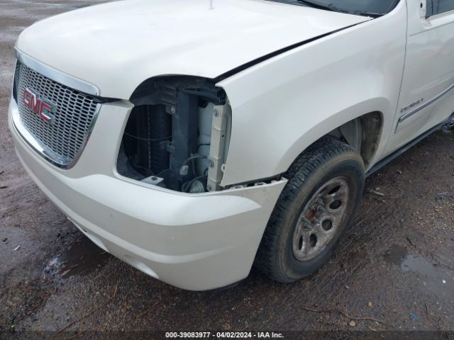 Photo 5 VIN: 1GKS1EEF0BR345497 - GMC YUKON 