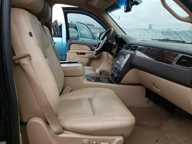 Photo 4 VIN: 1GKS1EEF0CR157371 - GMC YUKON DENA 