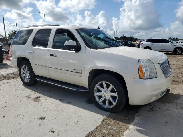 Photo 3 VIN: 1GKS1EEF0DR301812 - GMC YUKON DENA 