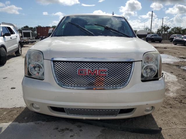 Photo 4 VIN: 1GKS1EEF0DR301812 - GMC YUKON DENA 