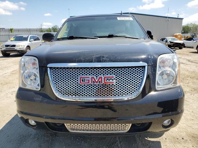 Photo 4 VIN: 1GKS1EEF2BR213552 - GMC YUKON 