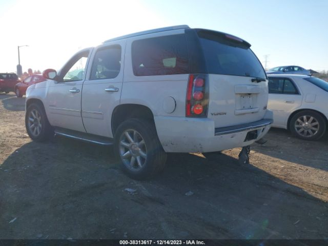 Photo 2 VIN: 1GKS1EEF3DR208265 - GMC YUKON 