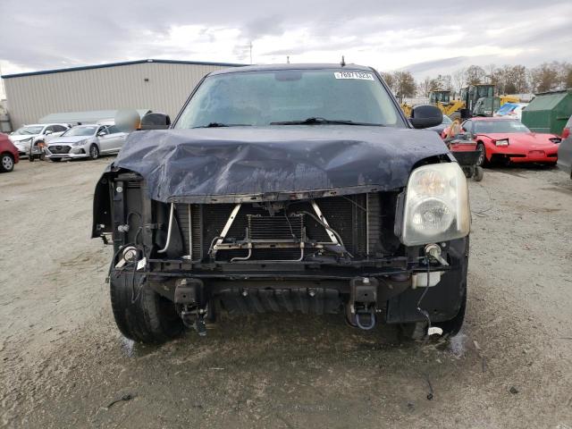 Photo 4 VIN: 1GKS1EEF4BR145688 - GMC YUKON 