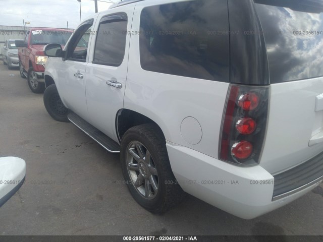 Photo 2 VIN: 1GKS1EEF5BR248716 - GMC YUKON 