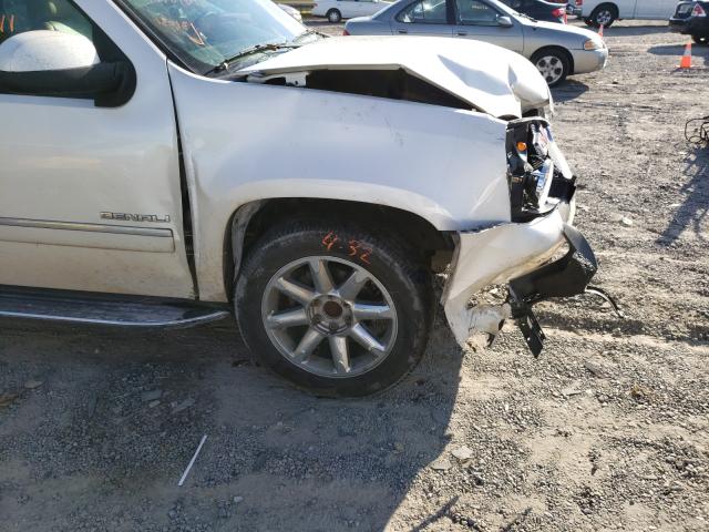 Photo 8 VIN: 1GKS1EEF6CR145144 - GMC YUKON DENA 