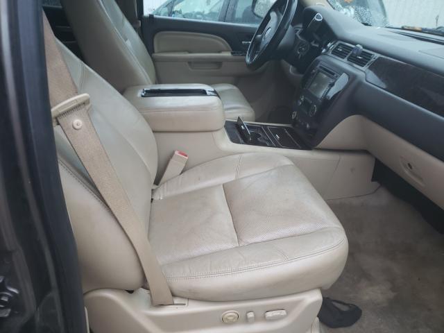 Photo 4 VIN: 1GKS1EEF7BR327059 - GMC YUKON 