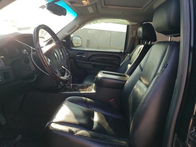 Photo 4 VIN: 1GKS1EEF8BR211272 - GMC YUKON DENA 