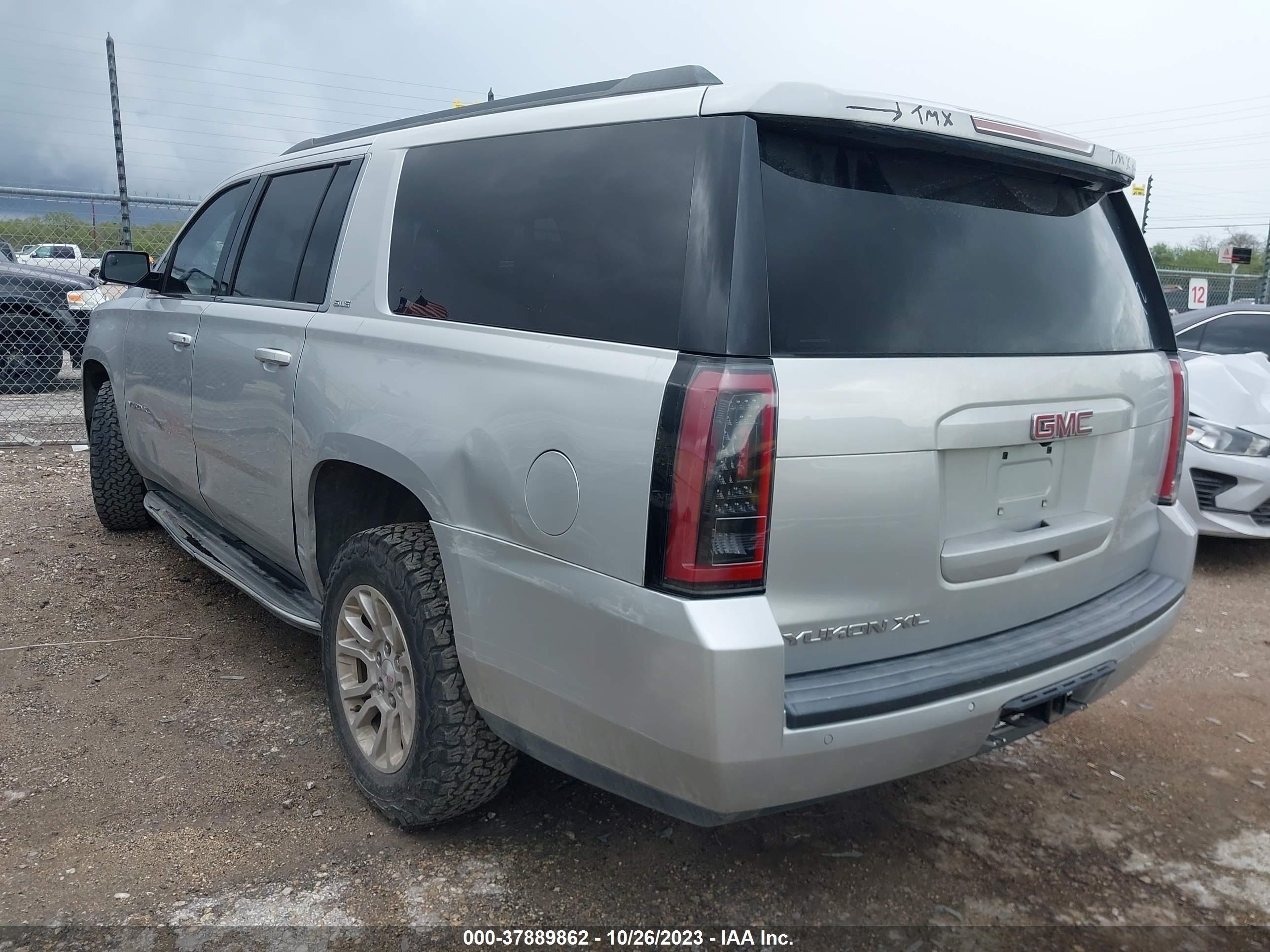 Photo 2 VIN: 1GKS1FKC0GR180512 - GMC YUKON 