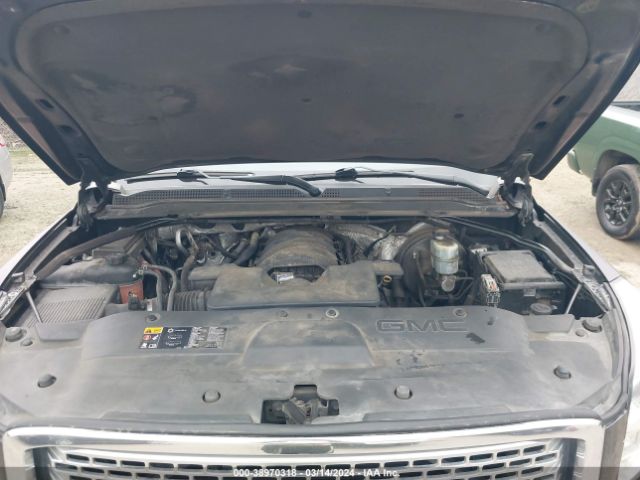 Photo 9 VIN: 1GKS1FKC2GR294804 - GMC YUKON XL 