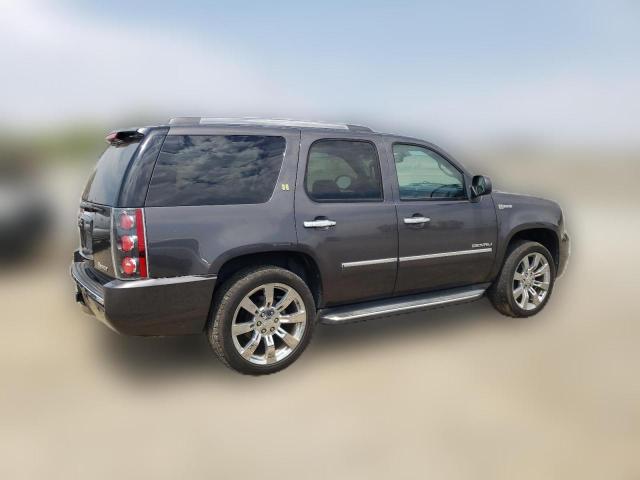 Photo 2 VIN: 1GKS1GEJXBR195138 - GMC YUKON 