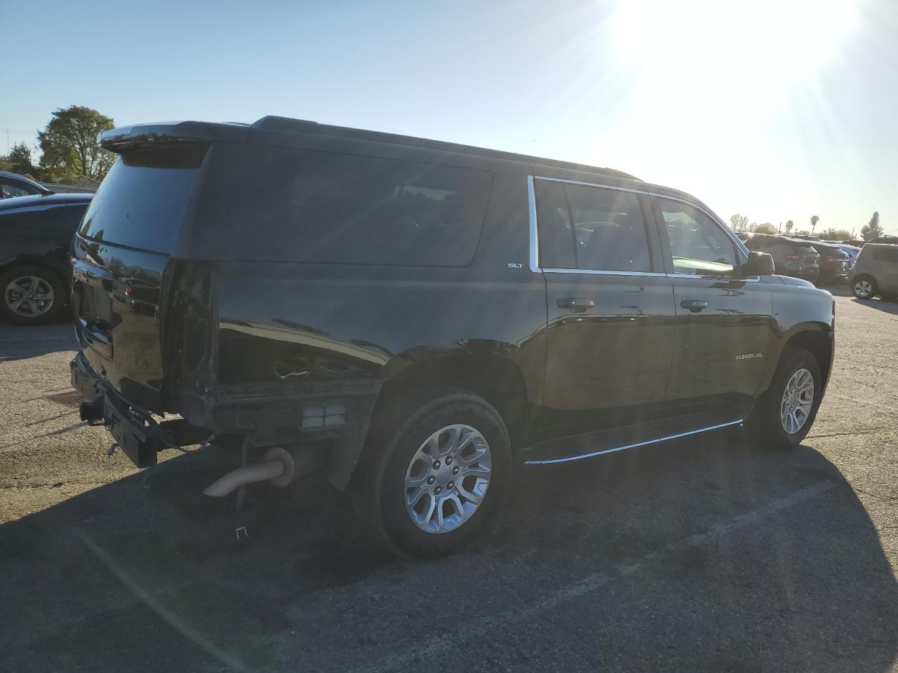 Photo 2 VIN: 1GKS1GKC1LR291537 - GMC YUKON 