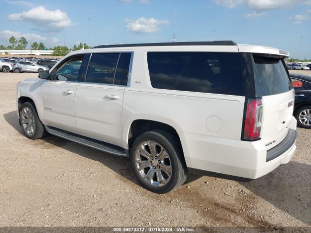 Photo 2 VIN: 1GKS1GKC4GR252124 - GMC YUKON XL 