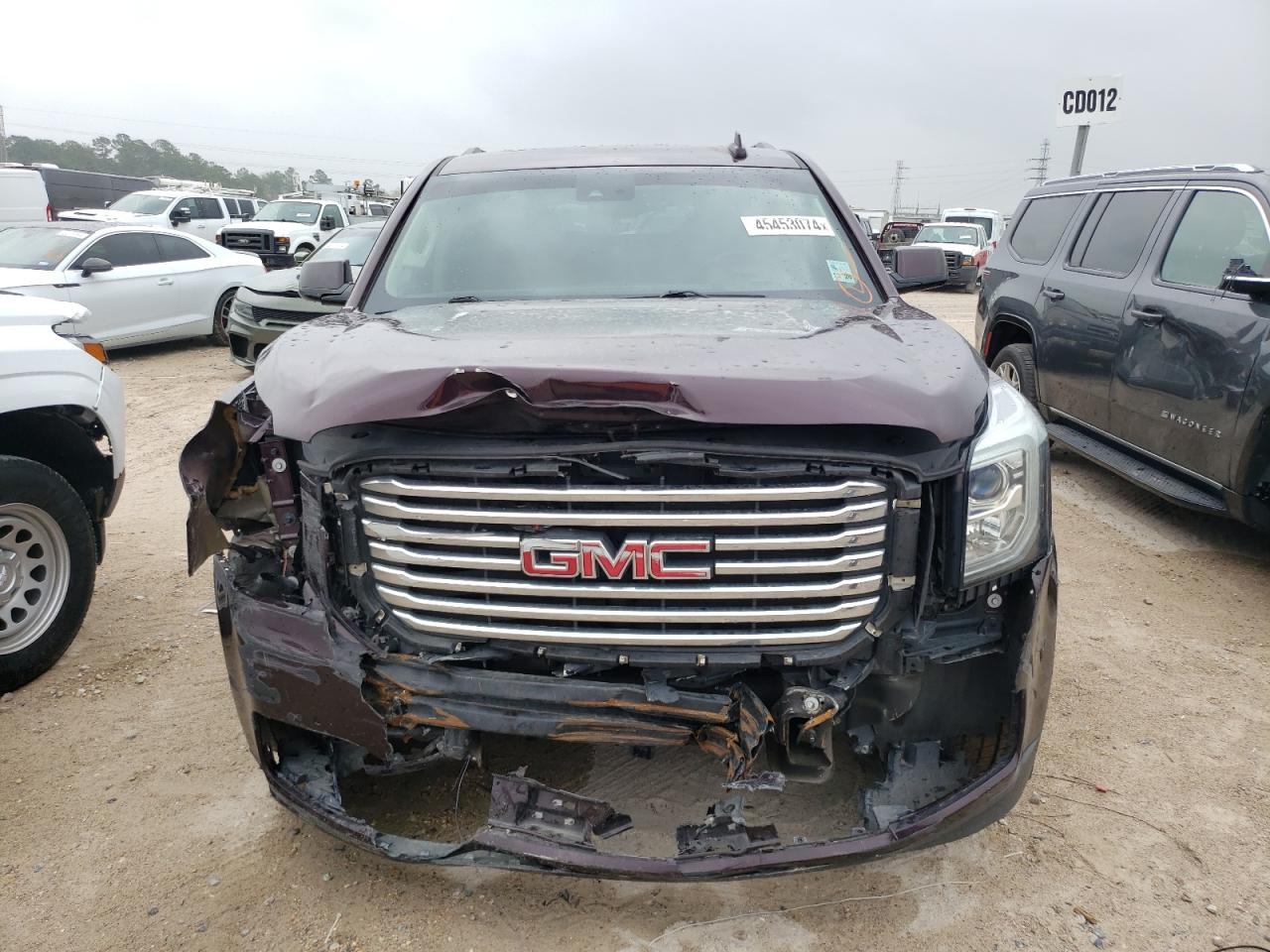 Photo 5 VIN: 1GKS1GKC4HR262881 - GMC YUKON 