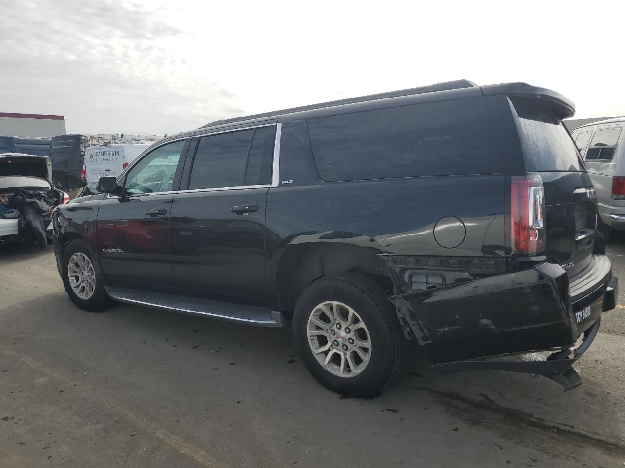 Photo 1 VIN: 1GKS1GKC4JR303516 - GMC YUKON 