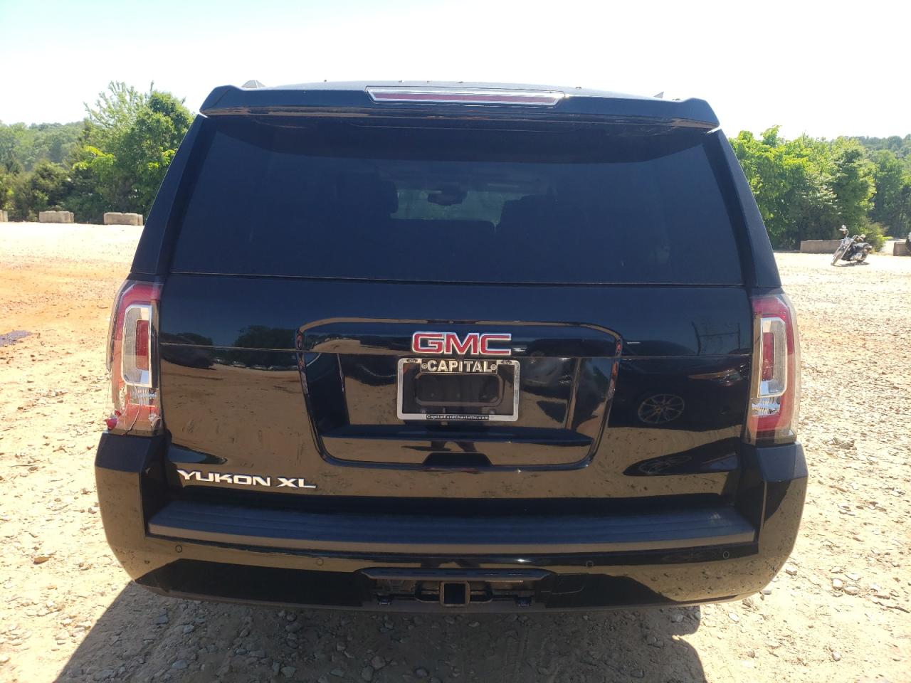 Photo 5 VIN: 1GKS1GKCXGR334844 - GMC YUKON 