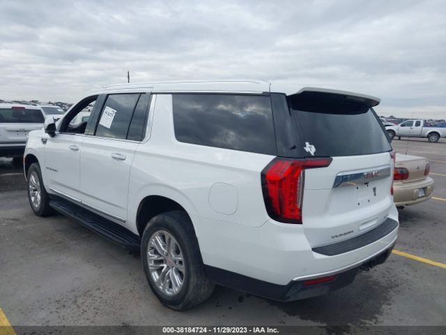 Photo 2 VIN: 1GKS1GKD0NR155749 - GMC YUKON XL 