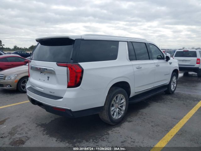 Photo 3 VIN: 1GKS1GKD0NR155749 - GMC YUKON XL 