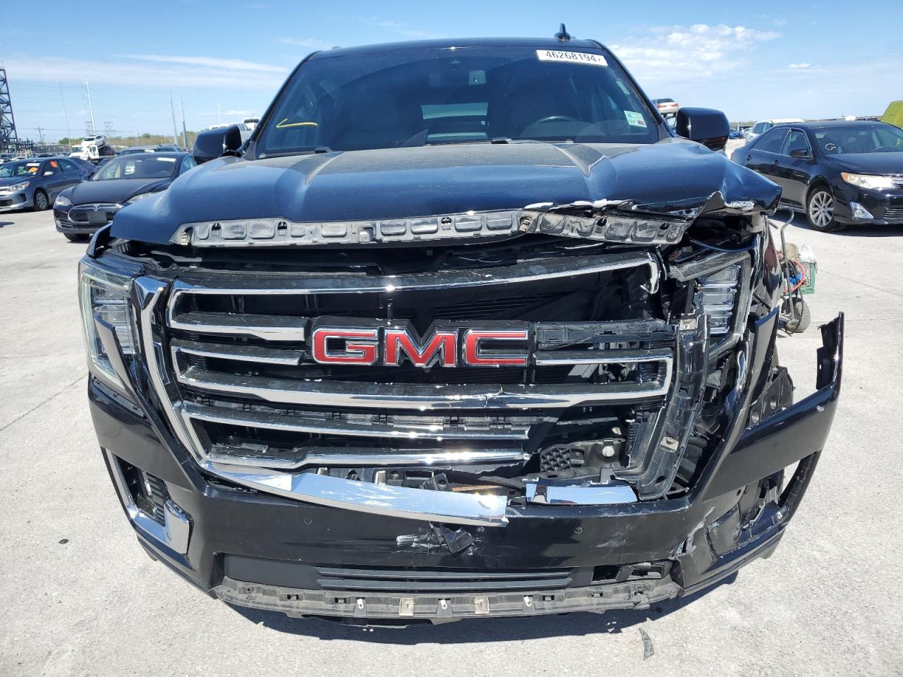 Photo 4 VIN: 1GKS1GKDXMR251399 - GMC YUKON 