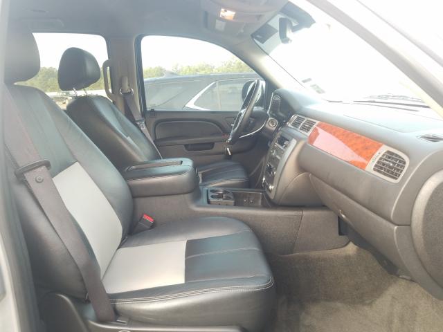 Photo 4 VIN: 1GKS1HE00BR393885 - GMC YUKON XL C 