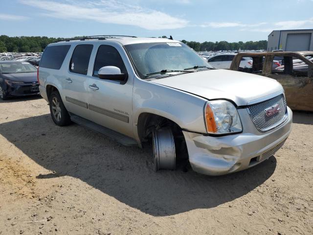 Photo 3 VIN: 1GKS1HE03ER183611 - GMC YUKON XL C 