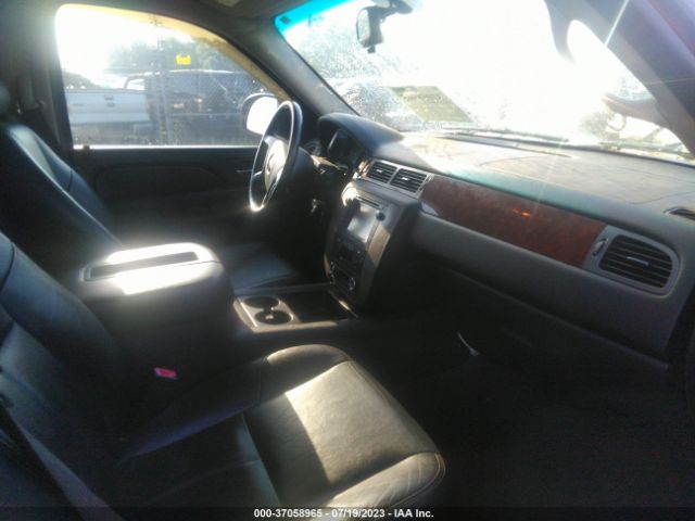 Photo 4 VIN: 1GKS1HE04BR259140 - GMC YUKON XL 1500 