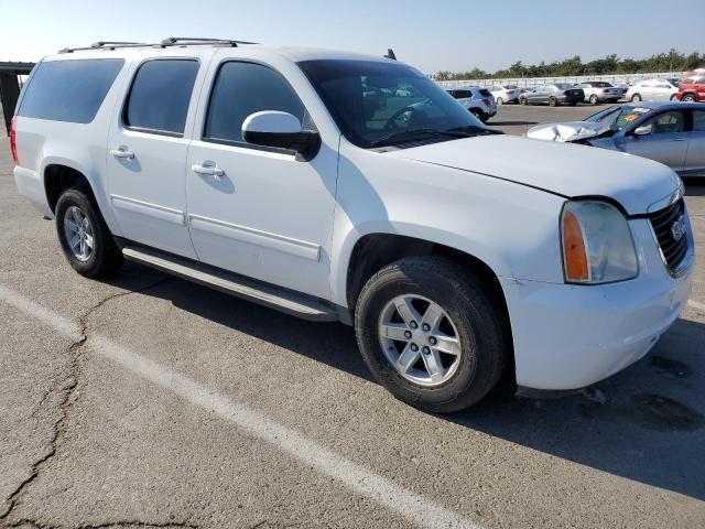 Photo 3 VIN: 1GKS1HE04CR247877 - GMC YUKON 