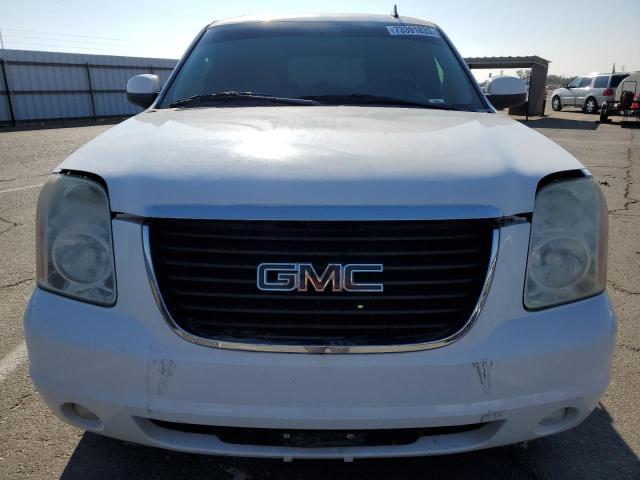 Photo 4 VIN: 1GKS1HE04CR247877 - GMC YUKON 