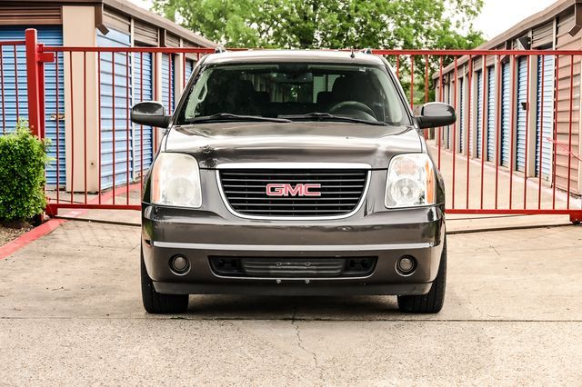 Photo 4 VIN: 1GKS1HE05BR159676 - GMC YUKON XL 