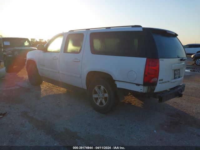 Photo 2 VIN: 1GKS1HE09BR112862 - GMC YUKON XL 1500 