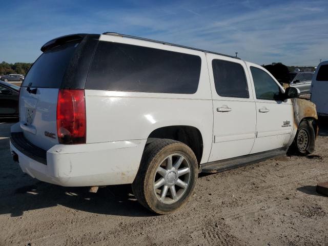 Photo 2 VIN: 1GKS1HE0XBR394803 - GMC YUKON 