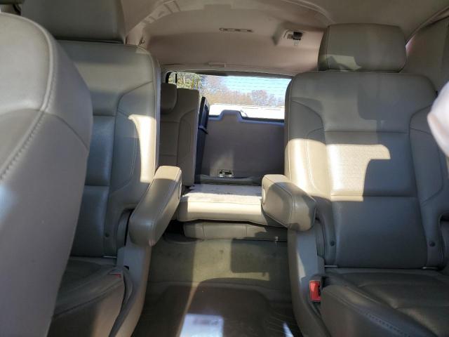 Photo 9 VIN: 1GKS1HKC5FR615003 - GMC YUKON XL C 