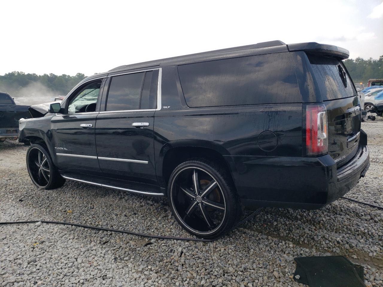 Photo 1 VIN: 1GKS1HKC8FR155142 - GMC YUKON XL 