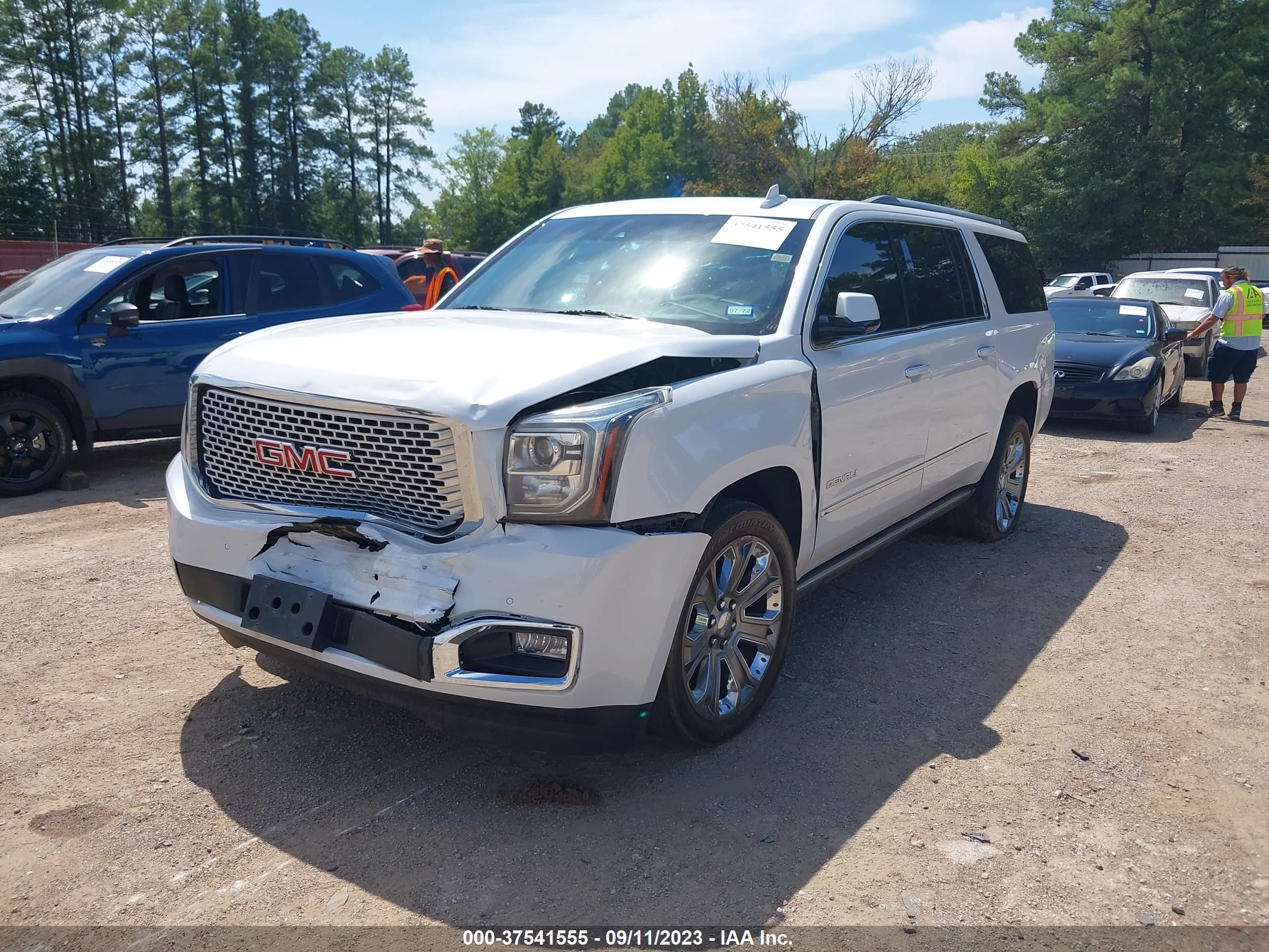 Photo 1 VIN: 1GKS1HKJ0HR344191 - GMC YUKON 