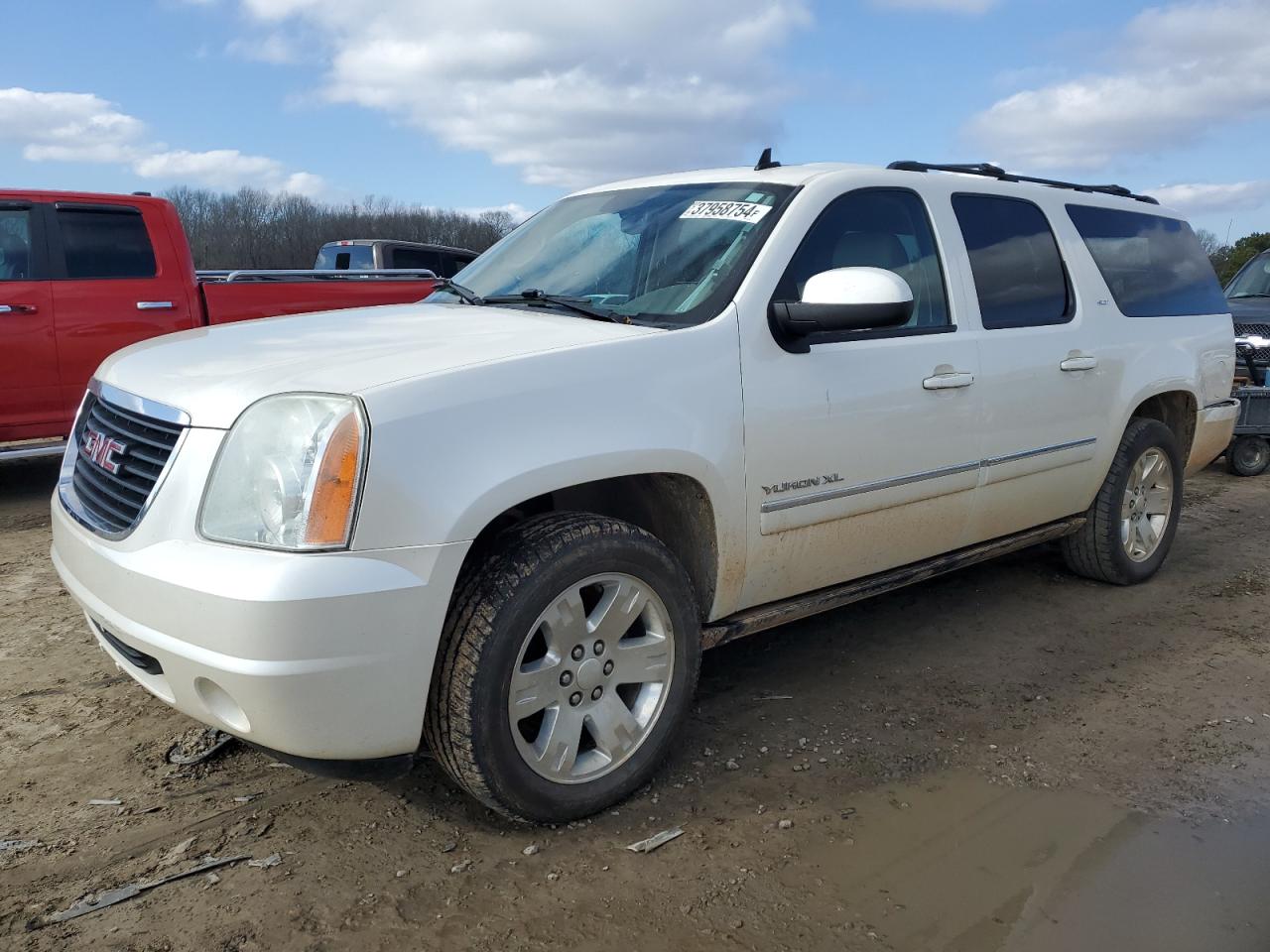 Photo 0 VIN: 1GKS1KE00BR301283 - GMC YUKON 