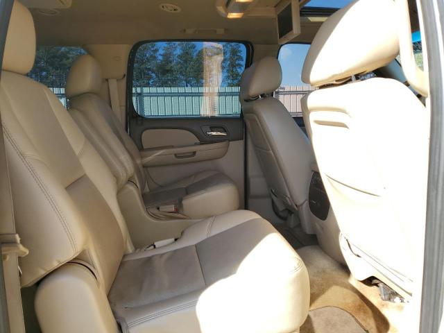 Photo 10 VIN: 1GKS1KE04BR370560 - GMC YUKON 