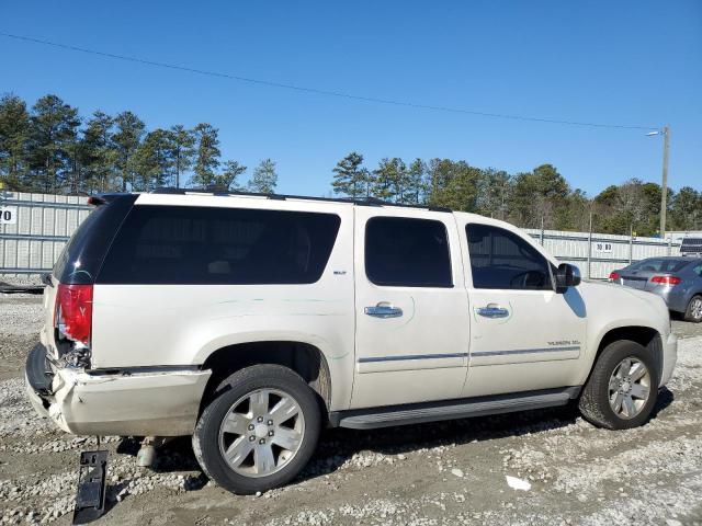 Photo 2 VIN: 1GKS1KE04BR370560 - GMC YUKON 