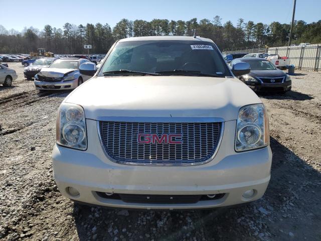 Photo 4 VIN: 1GKS1KE04BR370560 - GMC YUKON 