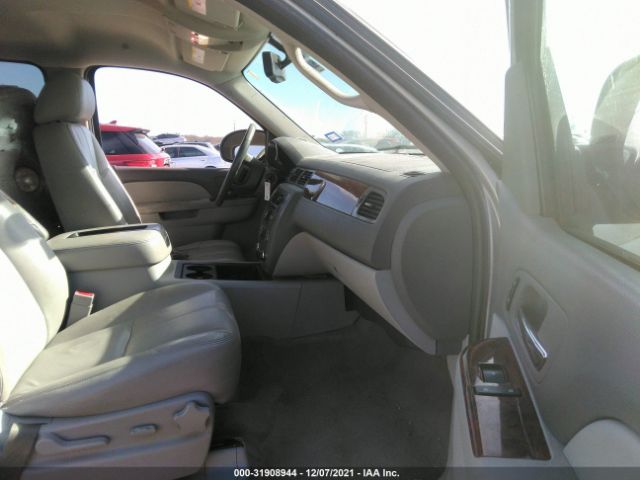 Photo 4 VIN: 1GKS1KE04ER115847 - GMC YUKON XL 