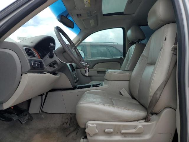 Photo 6 VIN: 1GKS1KE05DR305574 - GMC YUKON XL C 