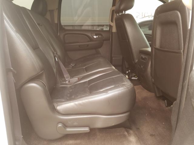 Photo 5 VIN: 1GKS1KE07BR391533 - GMC YUKON XL C 