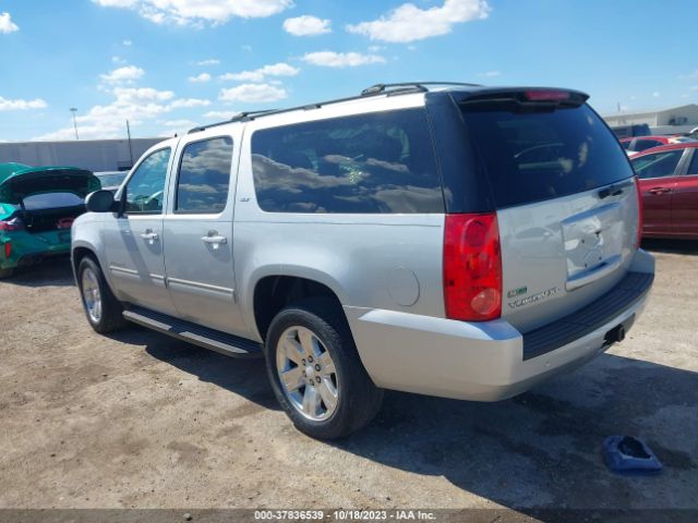 Photo 2 VIN: 1GKS1KE09CR152552 - GMC YUKON XL 1500 