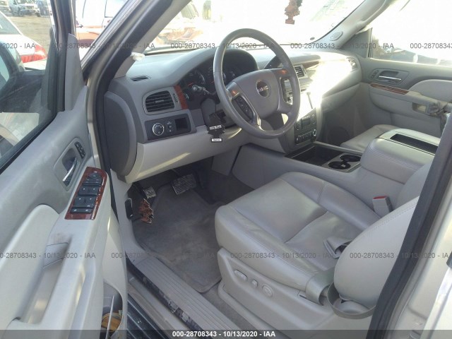 Photo 4 VIN: 1GKS1KE09DR150382 - GMC YUKON XL 